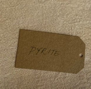 Pyrite Linen 36 Ct