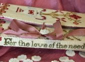 For The Love Of The Needle Etui